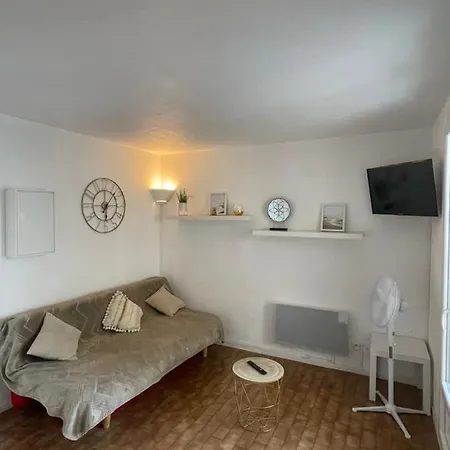Cosy A Port Leucate, 2min De La アパート